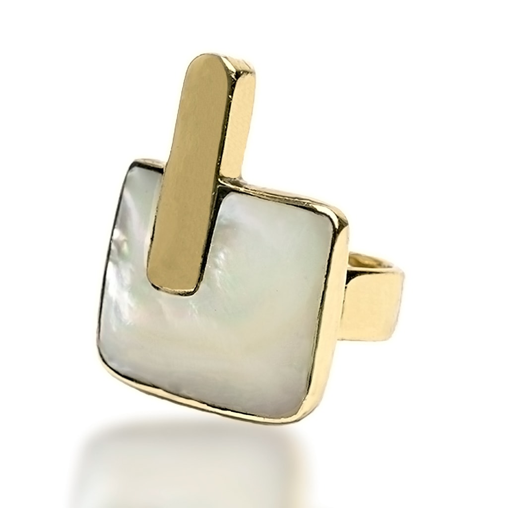 Shell Brass Ring Gold as Ice Yakubu Design 2