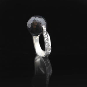 Floating Onyx Ring | Onyx Silver Ring | Yakubu Design | Image 4