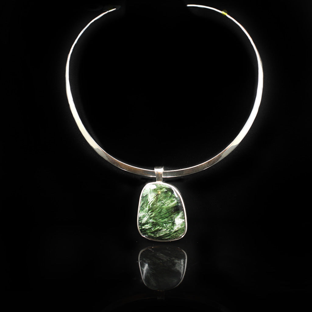 Sherapinite Choker Necklace SIlver | fluorite stone  Earing Silver | Yakubu Design | Image 3