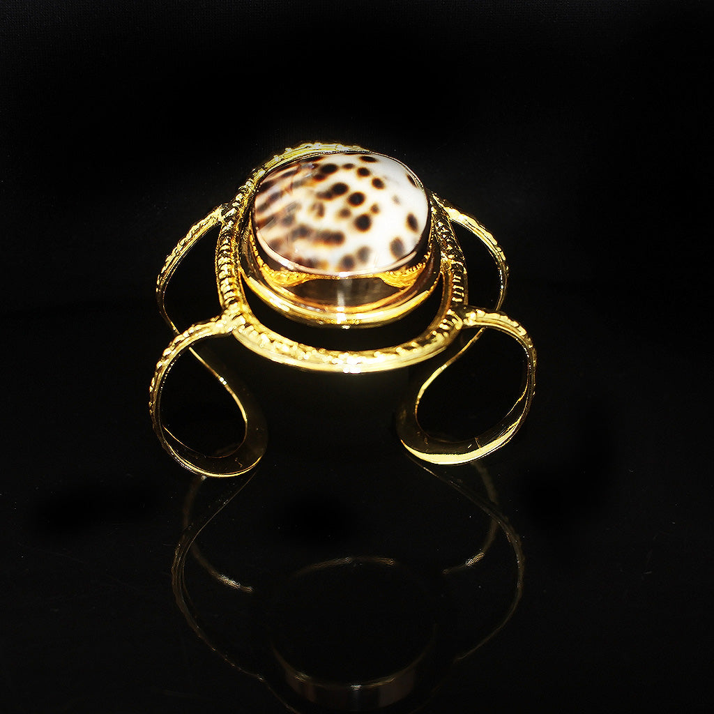 Bulli shell Brass Bracelet | Bullz Eye | Yakubu Design | 2