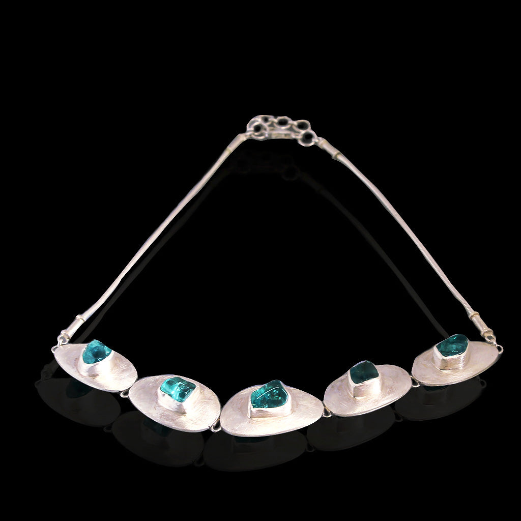 Silver Platter Set | Green quartz  Stone Necklace Silver | Green quartz  Stone Bracelet Silver | Green quartz  Stone Ring SIlver | Yakubu Design | Image 3