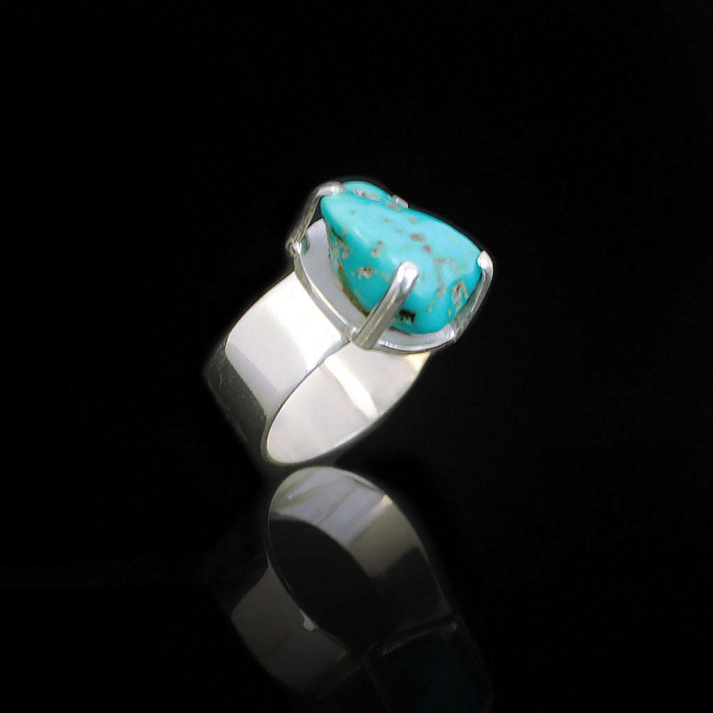 Seaside Set | Apatite Stone Necklace Silver | Turquoise Stone Bracelet Silver | Turquoise Stone Ring Silver | Yakubu Design | Image 6